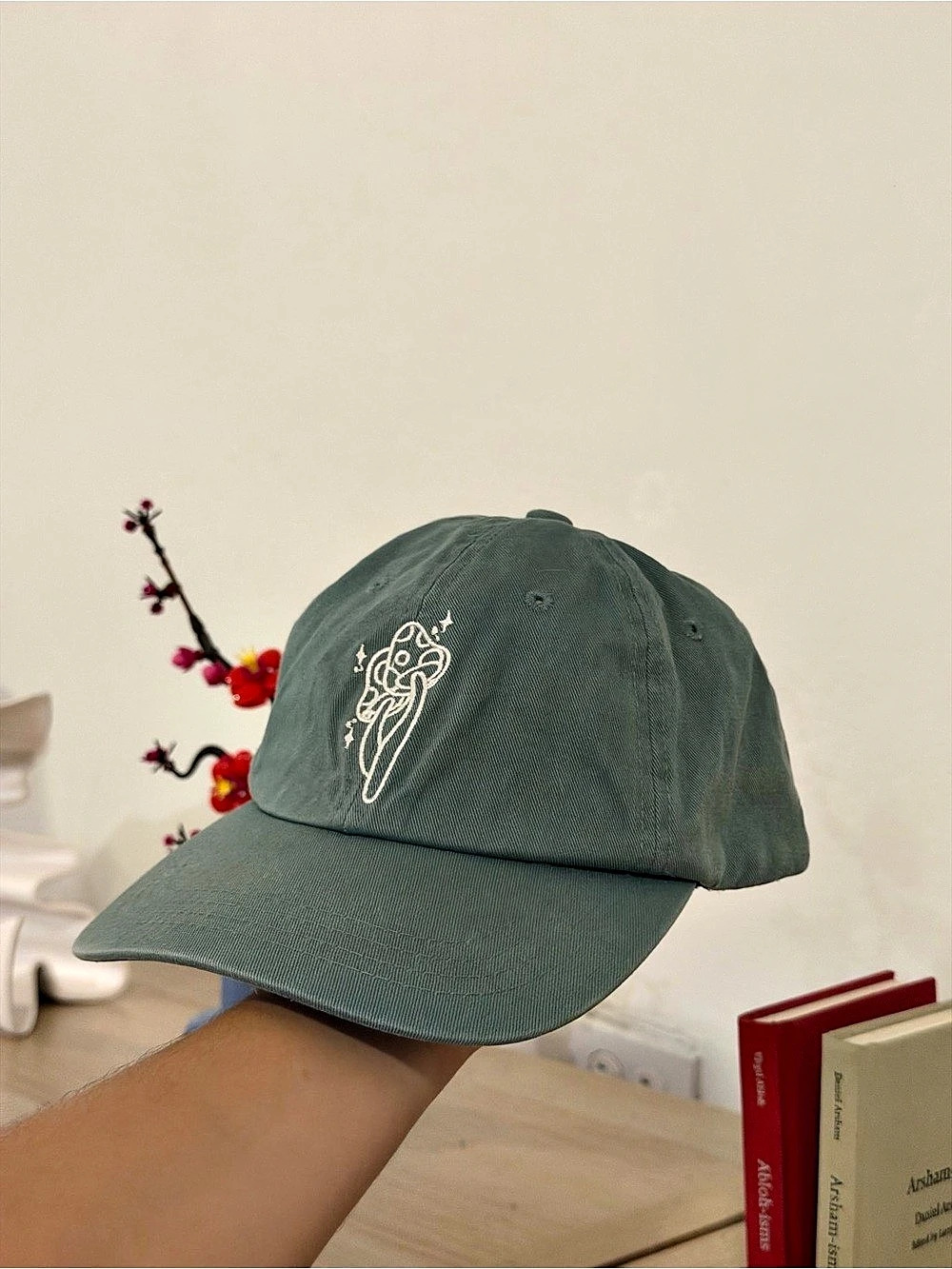 Green Adjustable Baseball Cap Like New